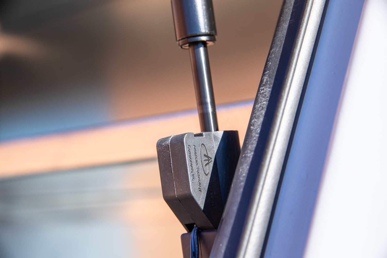 Ranch Fiberglass Workforce Truck Topper for Ford Maverick (Mid-Rise Height)