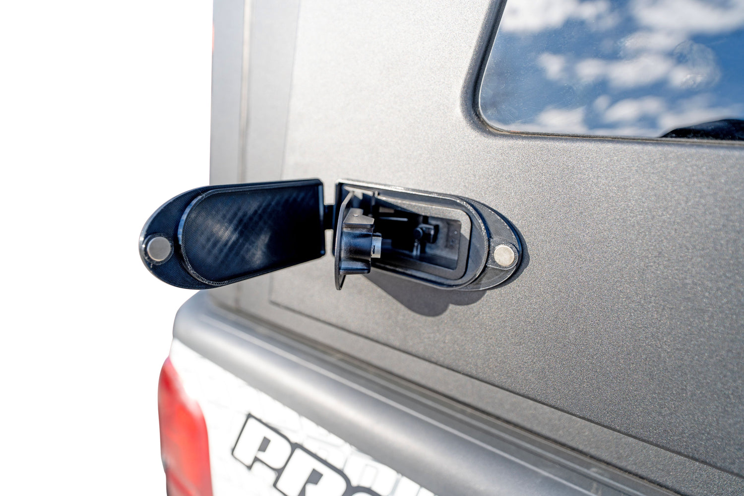 NEW! Magnetic Latch Covers (Made in USA!) for WanderFox Den Toppers and Lair Campers